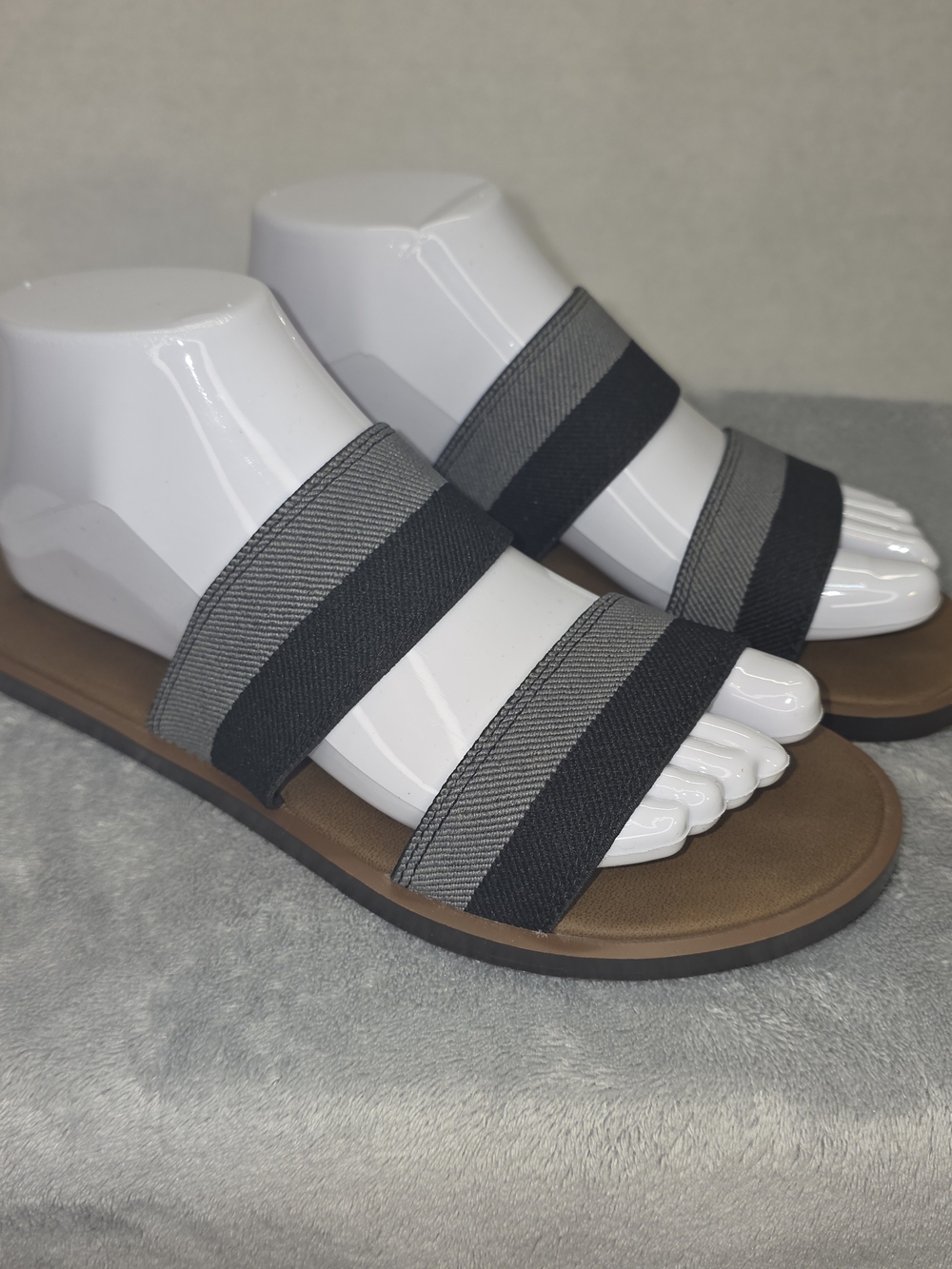 SANUK Black and Gray Double-Stripe Slide Sandals